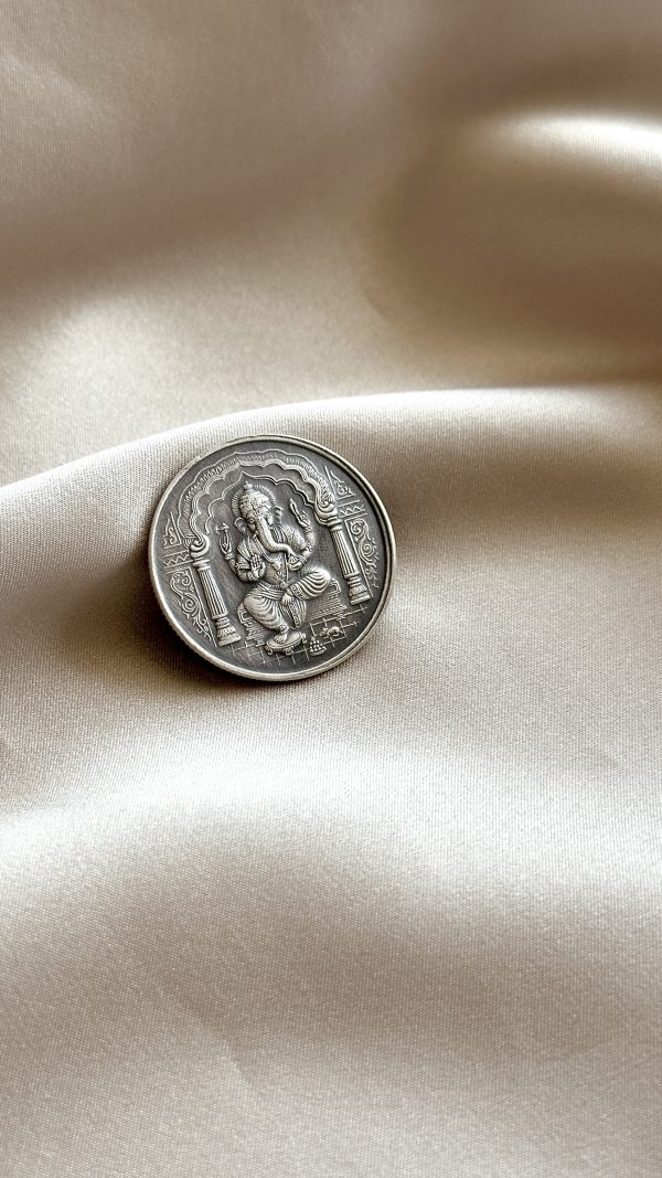 20 gram Antique finish lord Ganesh Silver coin